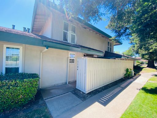 Gated Community – photo 1