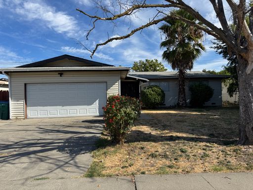 Three Bed, Two Bath Home in North Stockton – photo 1