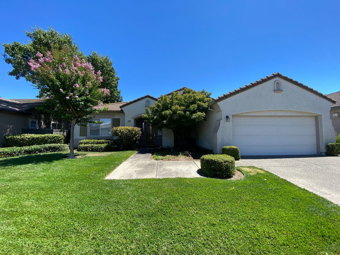 Elk Grove House: 2528 Granite Park Ln
