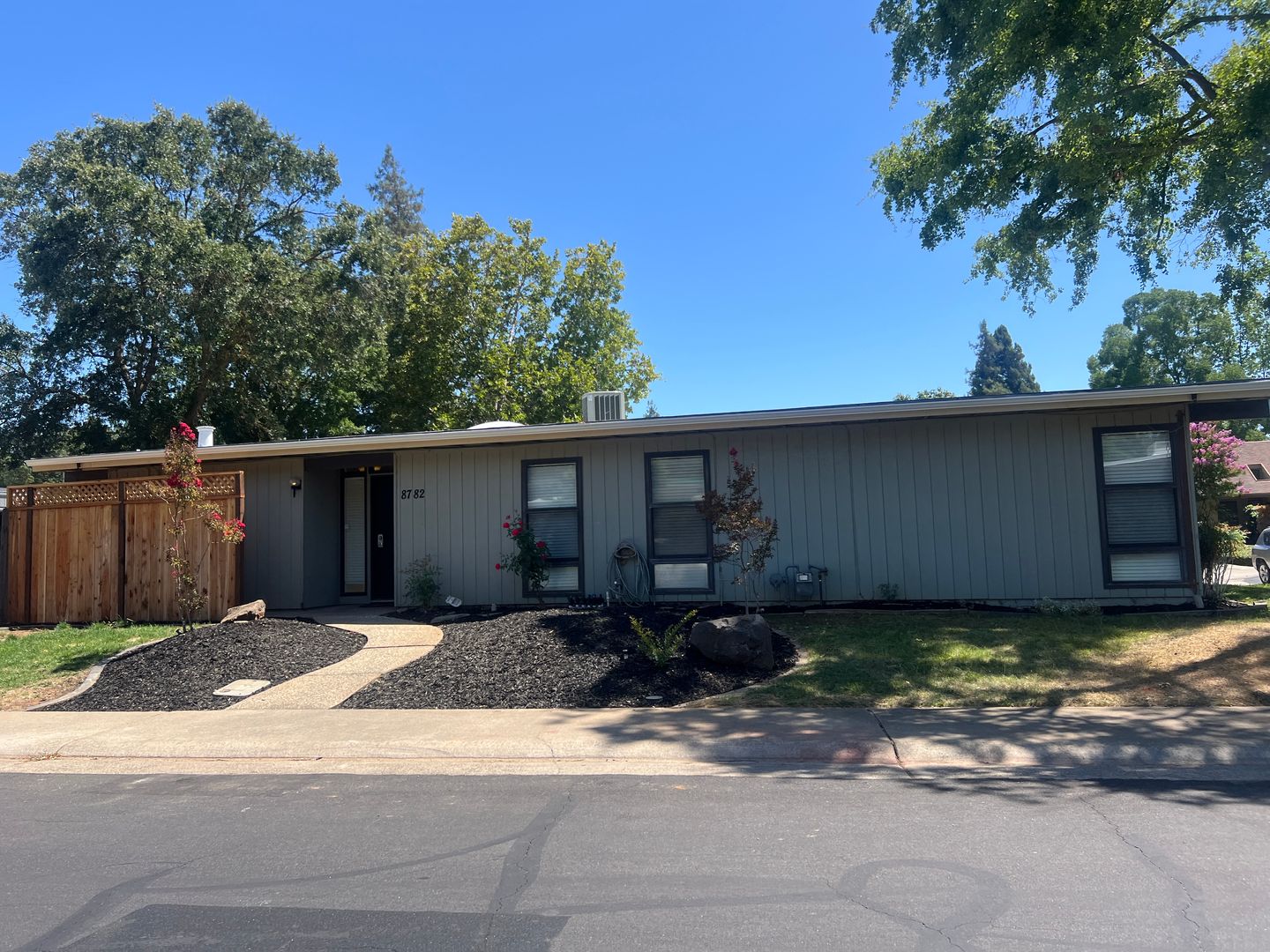 Elk Grove House: 8782 Cling Ct