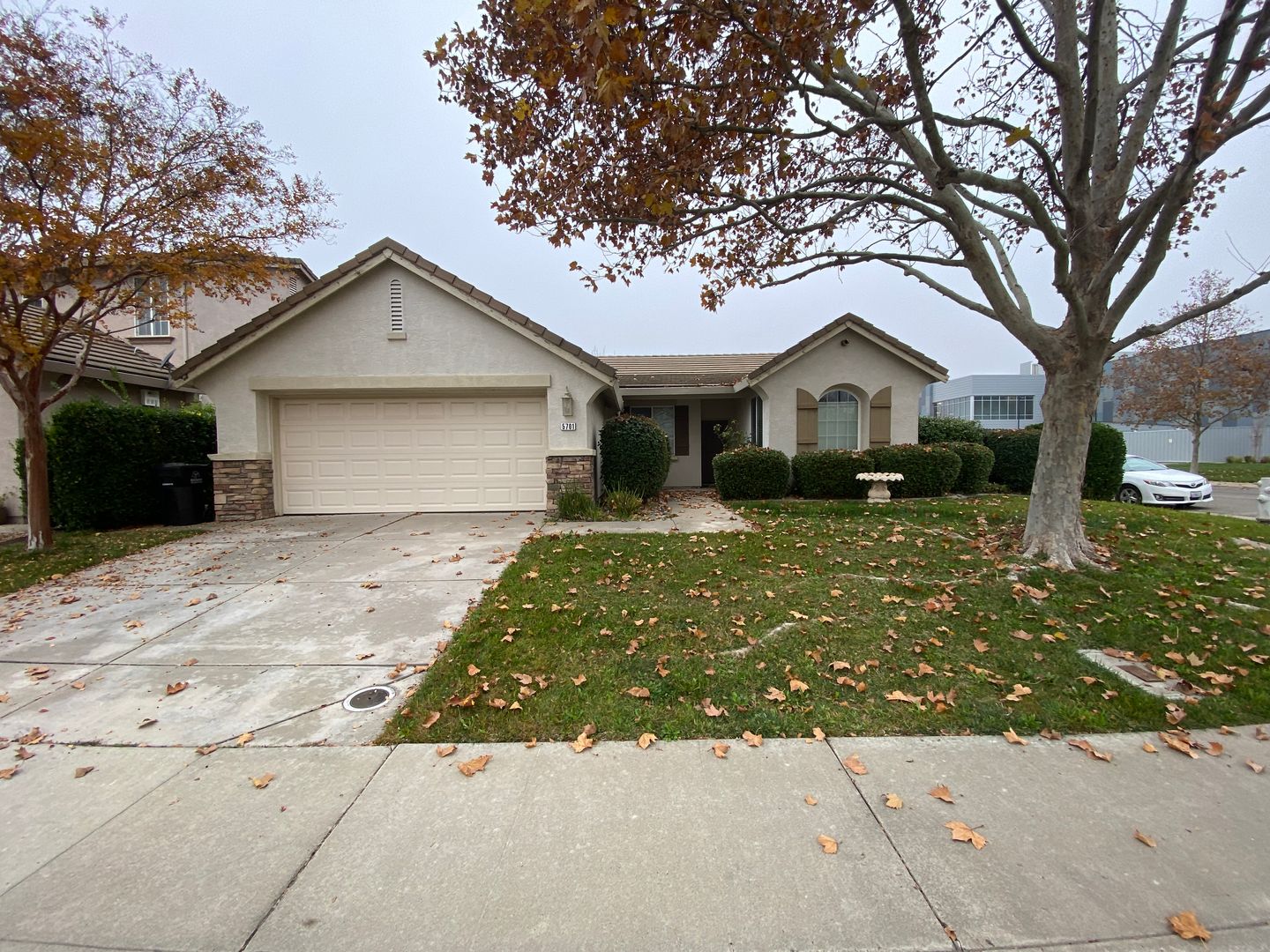 Elk Grove House: 5701 Gold Poppy Way