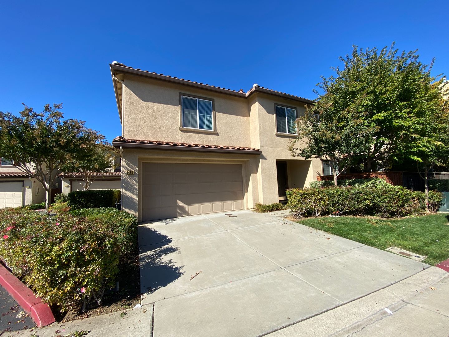 Elk Grove House: 8461 Crystal Walk Cir
