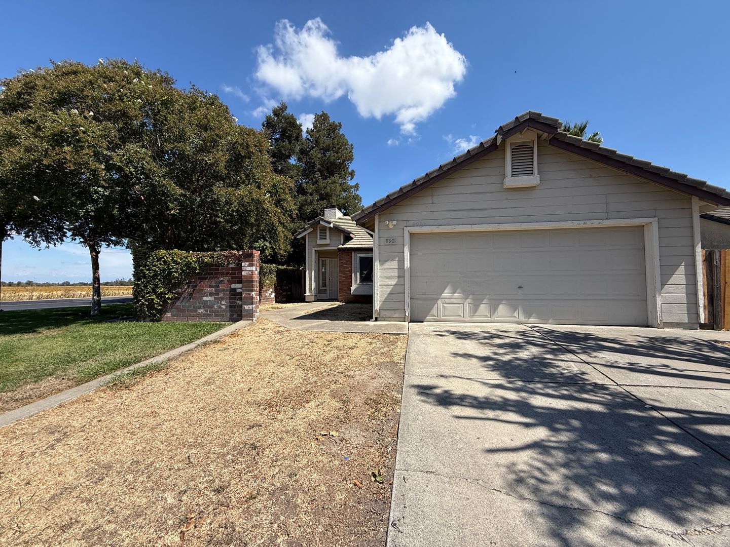 Elk Grove House: 8901 Portofino Dr