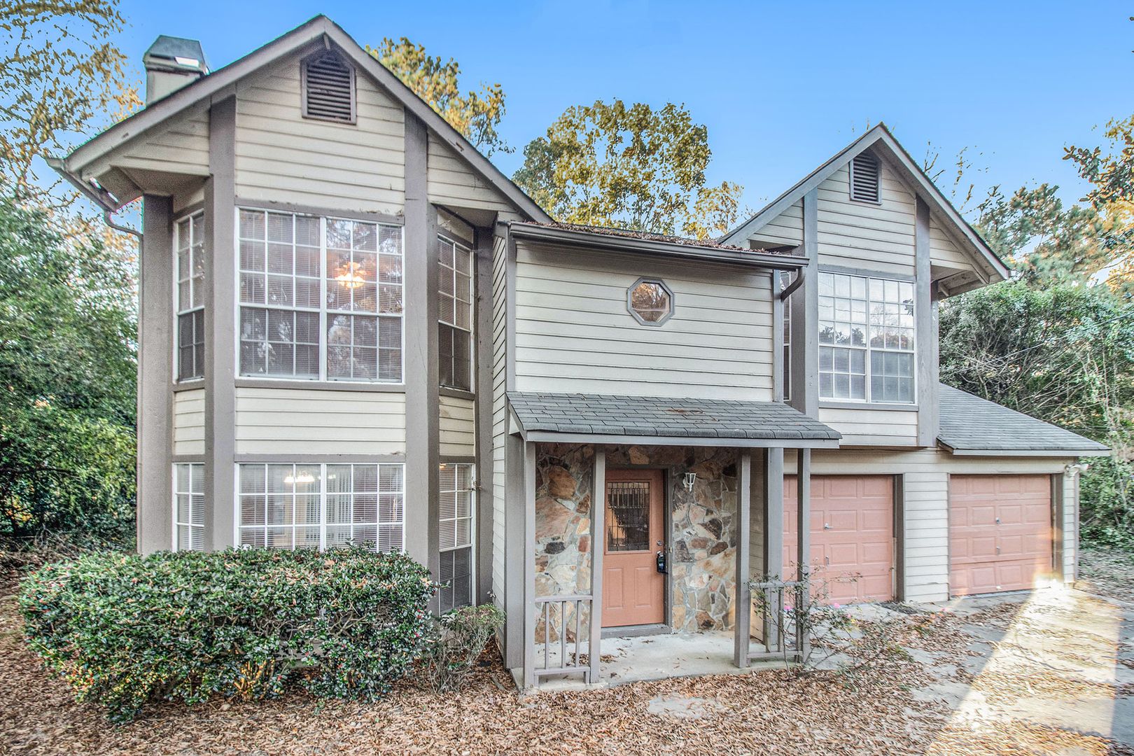 Stonecrest House: 3470 Framingham Drive