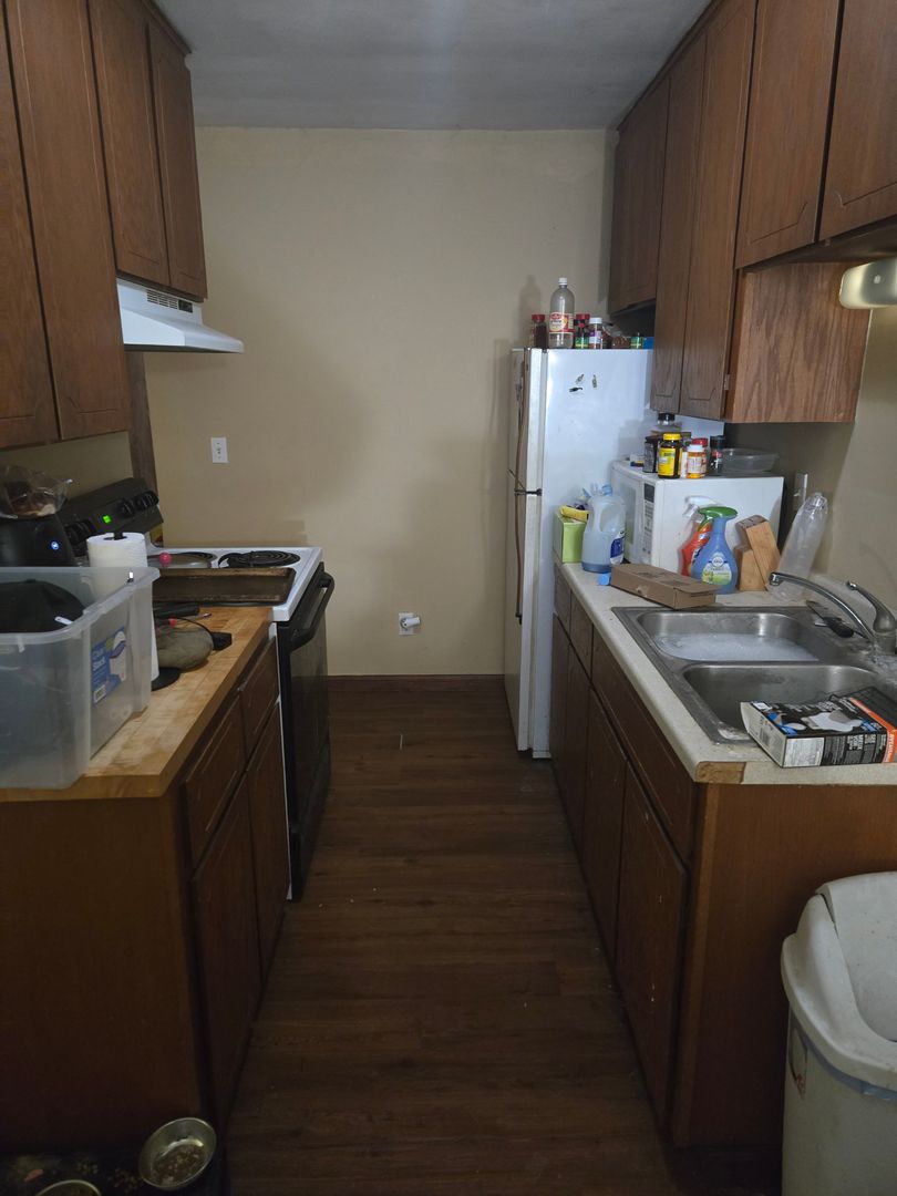 Saint Louis Park Condo: 5911 Oxford Street Unit 4