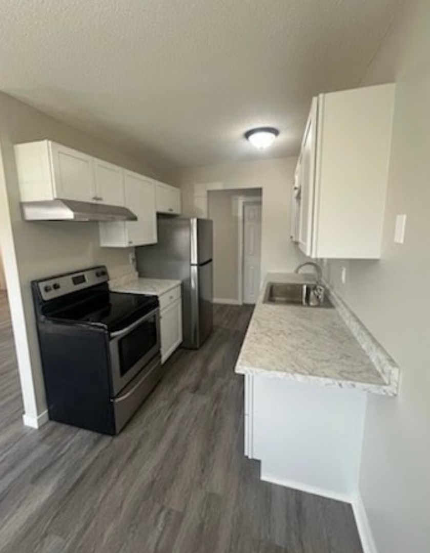 Hopkins Condo: 930 Westbrooke Way Unit 1