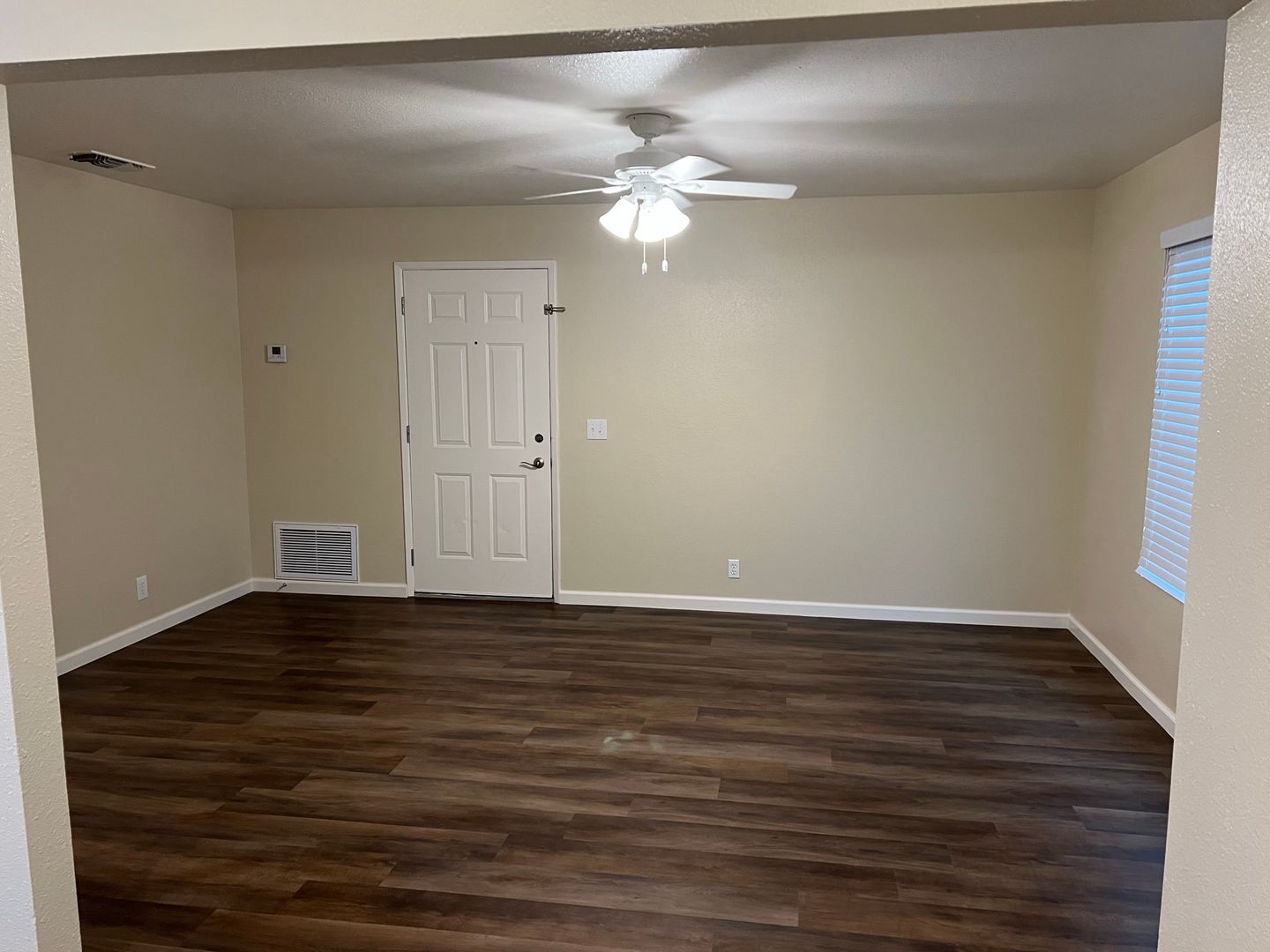 Chico Apartment: 1459 East Lassen Avenue,