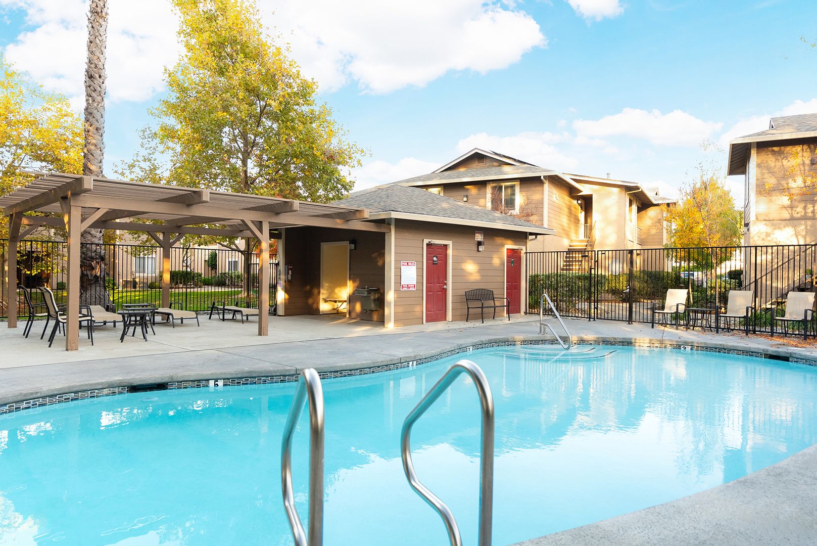 Chico Apartment: 2002 Huntington Dr