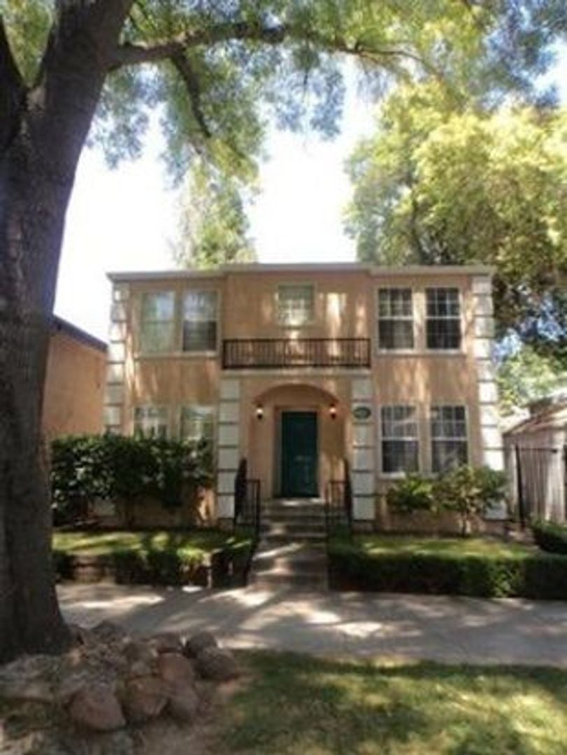 Sacramento Apartment: 321 T Street