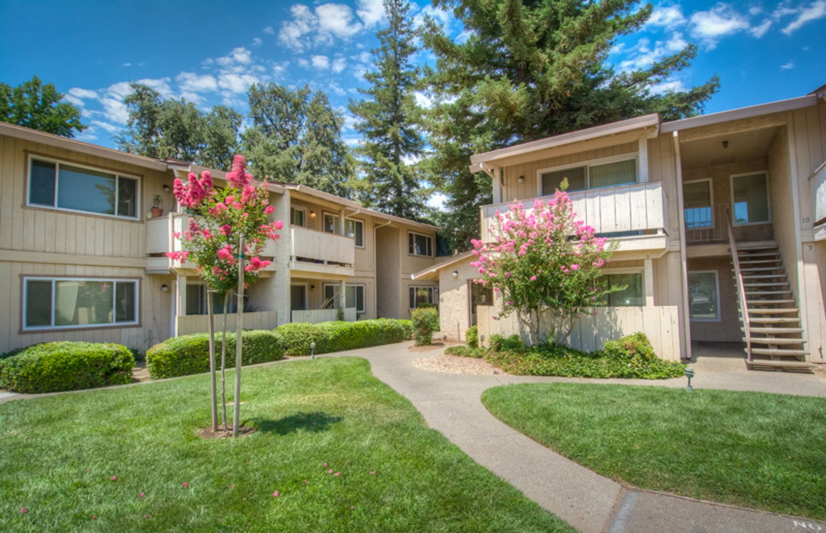 Chico Apartment: 811 West East Avenue