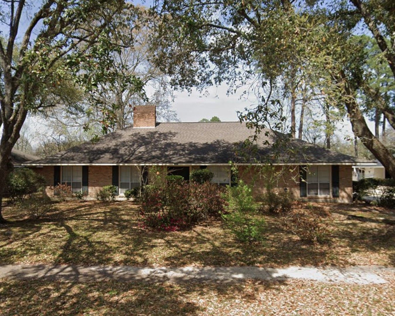 Baton Rouge House: 12425 E Sheraton Avenue