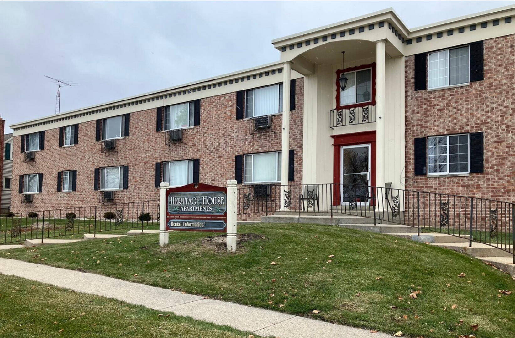 Jefferson Apartment: 620 S. Main Street