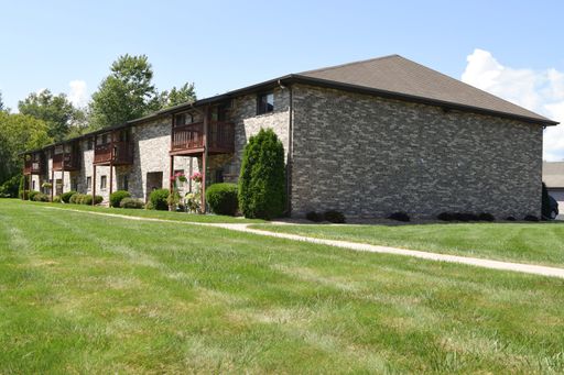 2 Bed 1 Bath Upper – photo 1