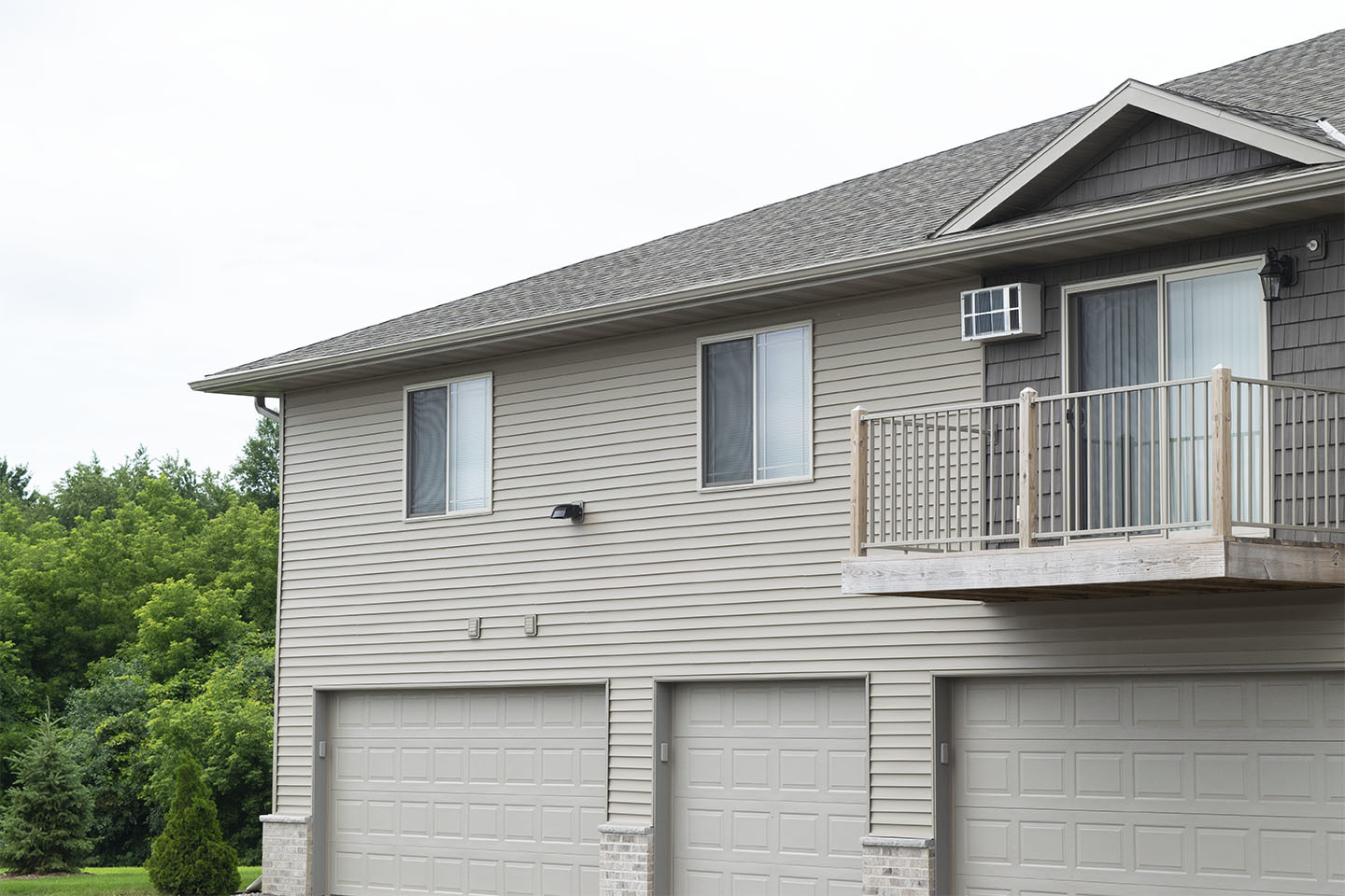 1114 S. University Avenue 12, Beaver Dam, WI 53916
