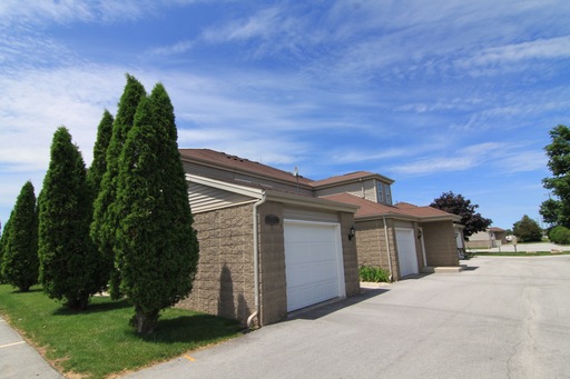 2 Bed 2 Bath Upper
