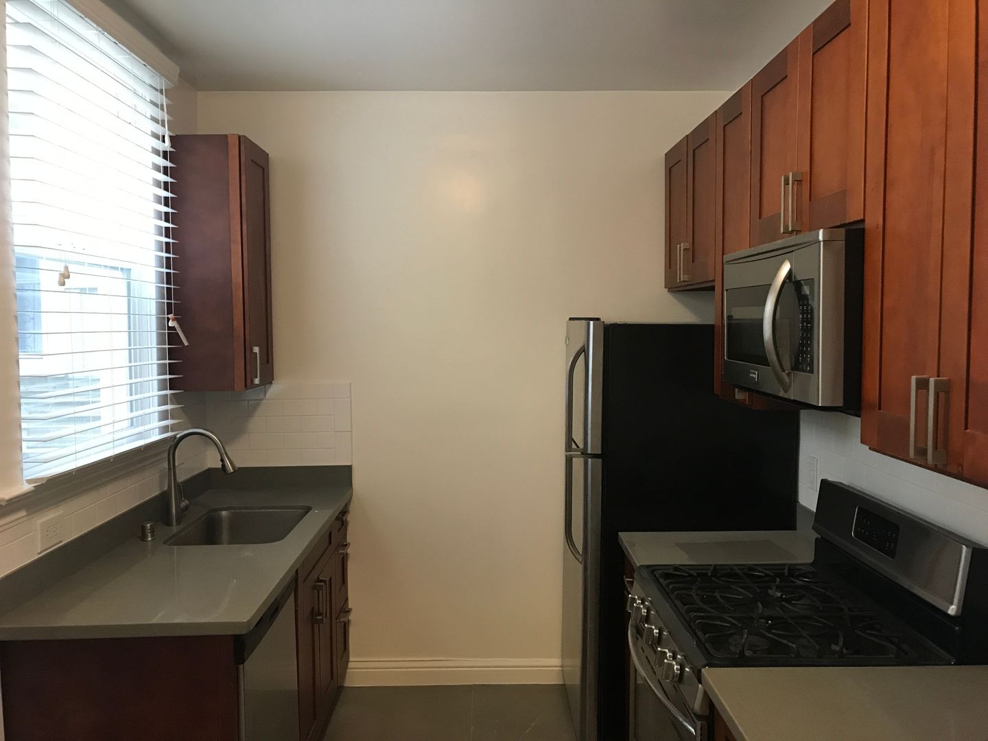 San Francisco Apartment: 1780 McAllister Street