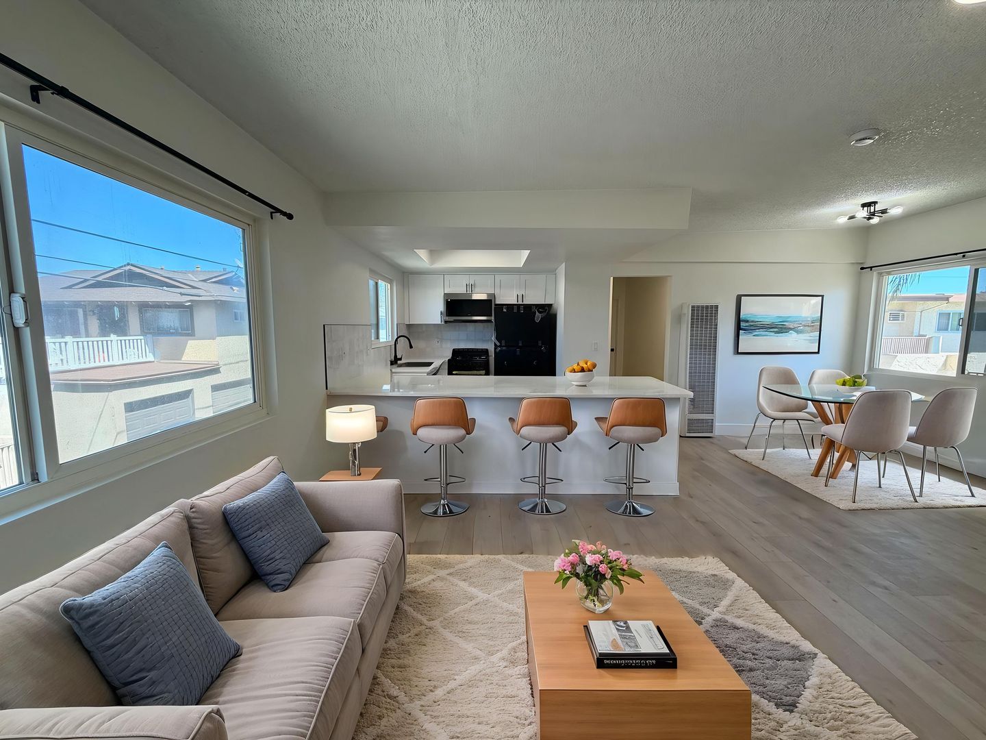Anaheim Apartment: 1535 E Canfield Ln
