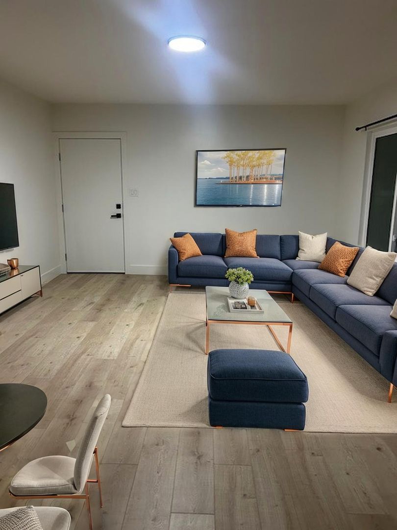 Gardena Apartment: 16303 Gramercy Pl.