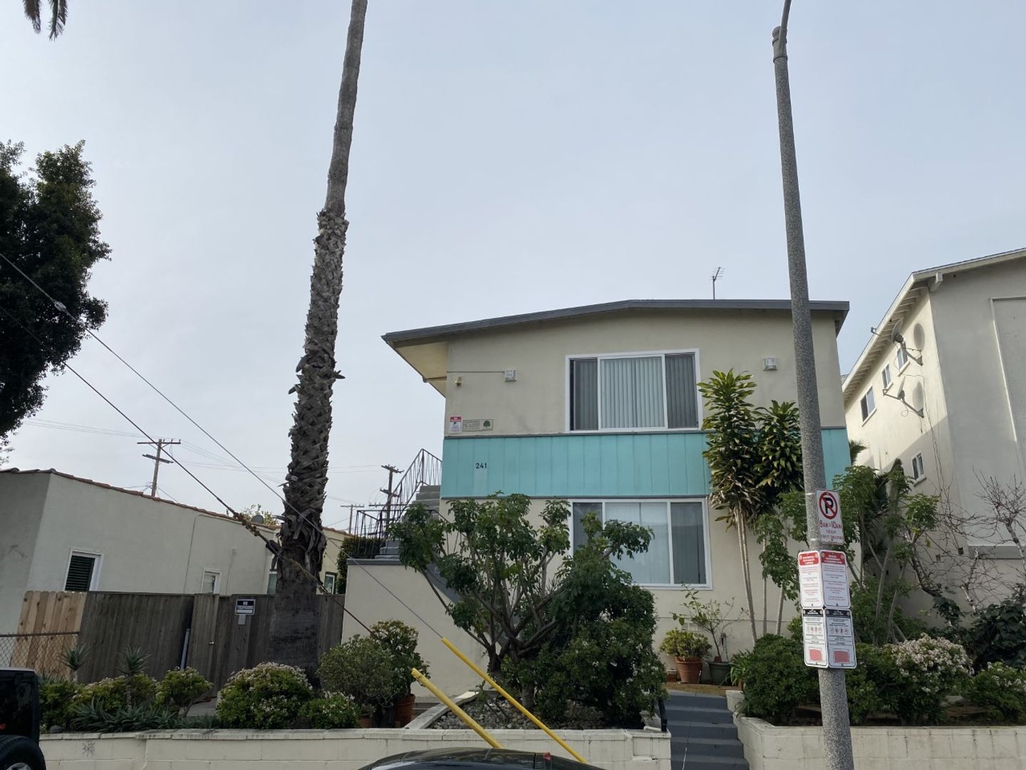 Venice CA Apartment: 241 4th Ave