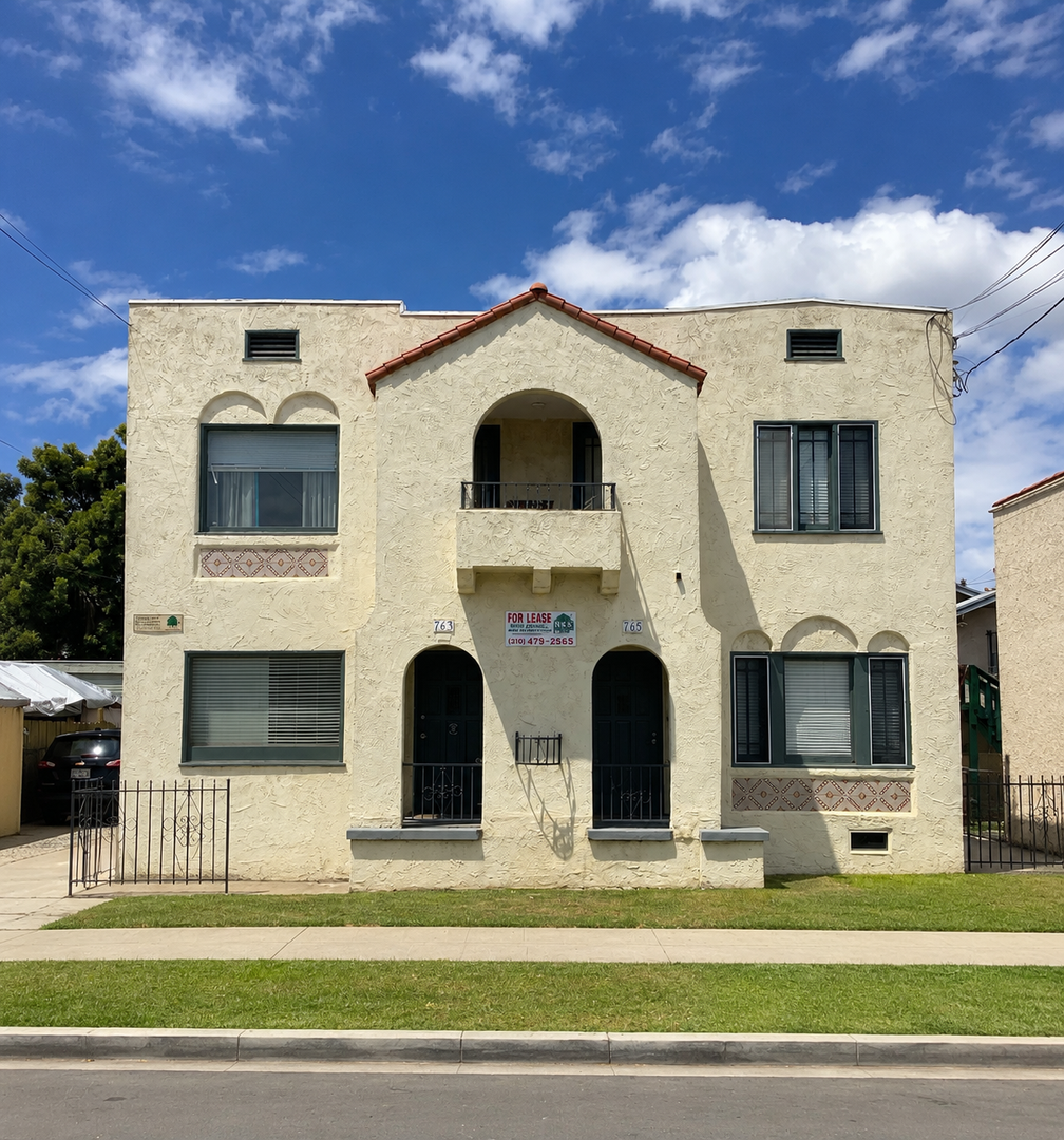 Long Beach Apartment: 761 Walnut Ave