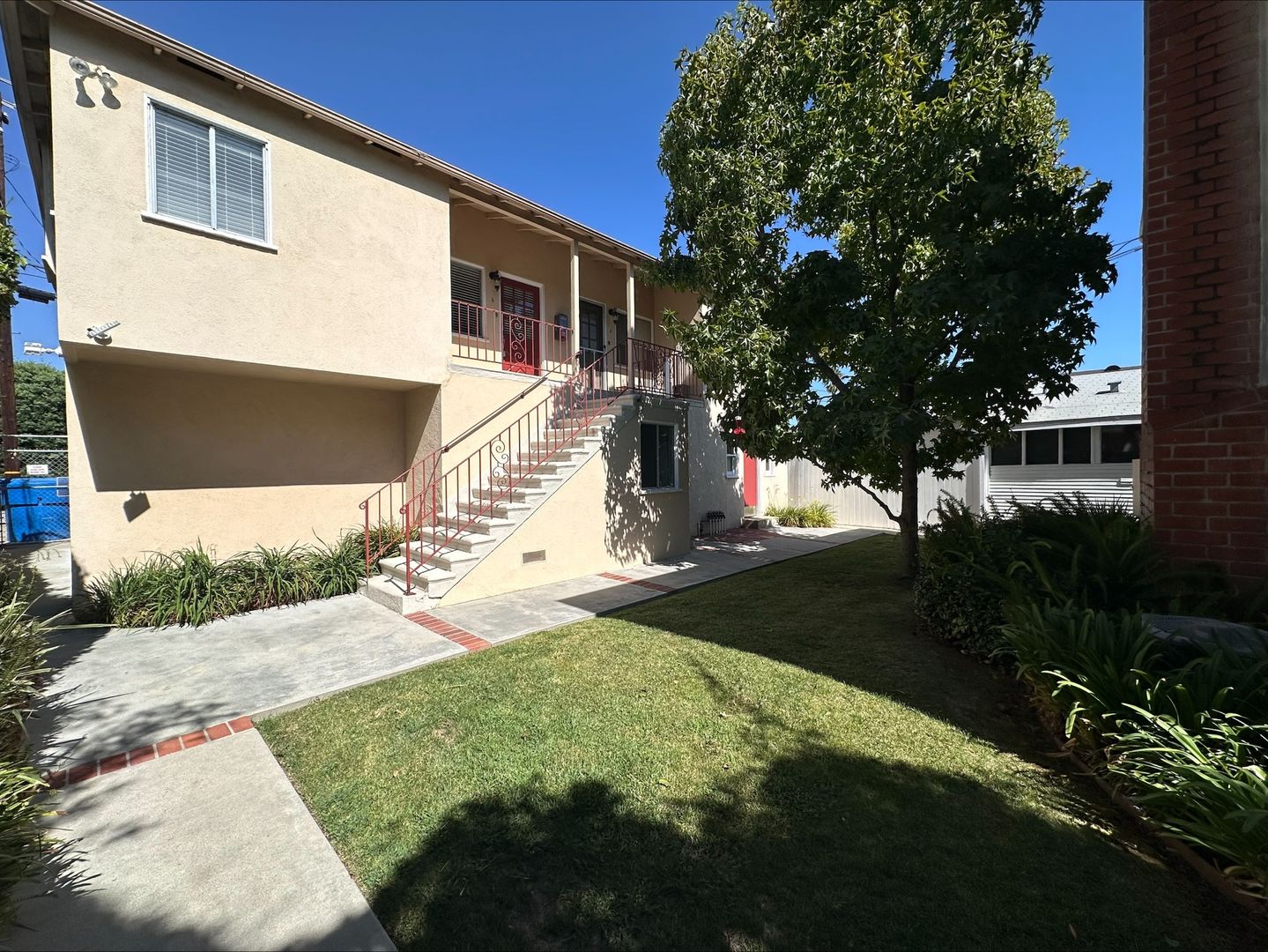 Santa Monica Apartment: 1505-1507 Harvard St.