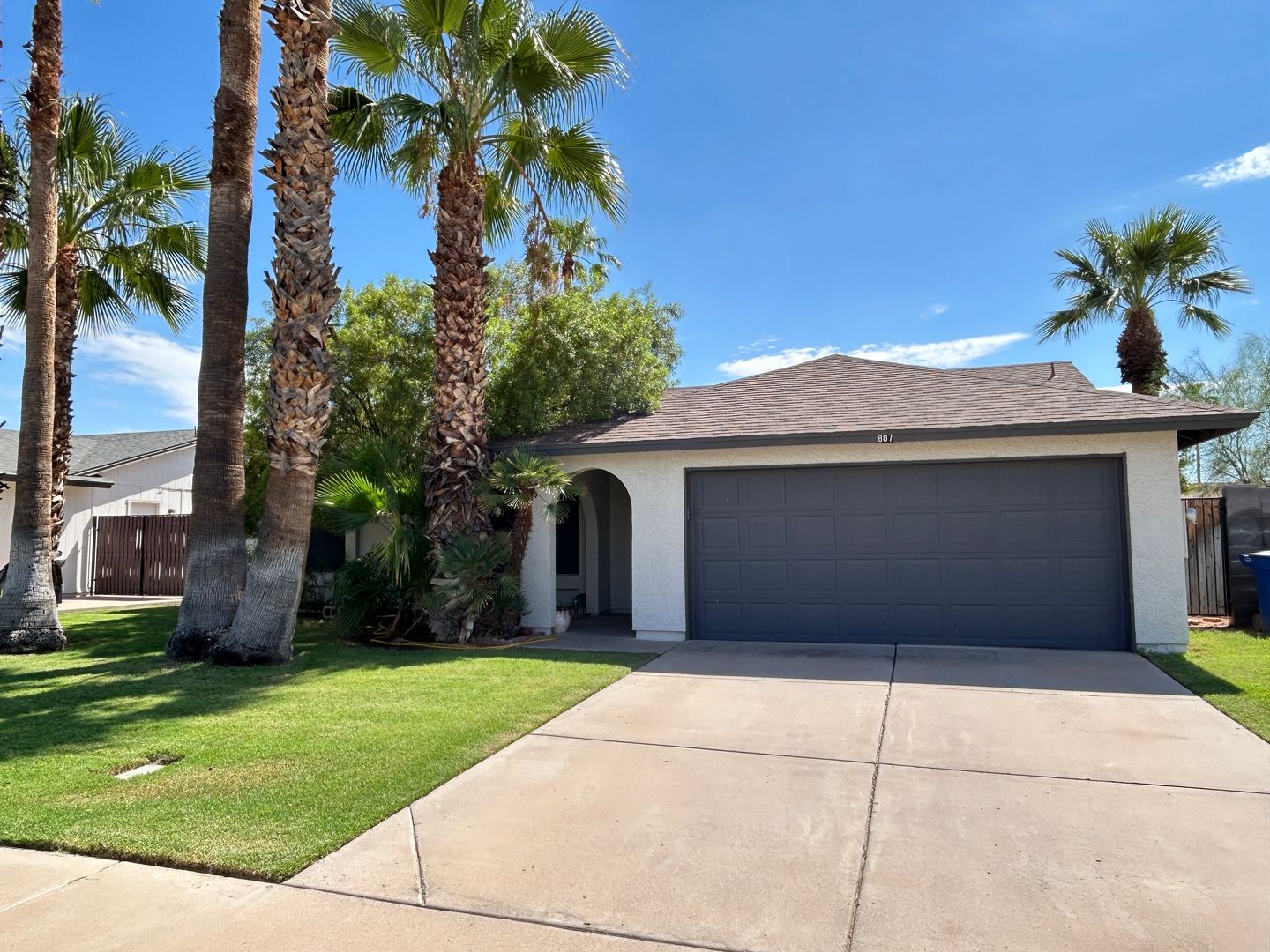 Chandler House: 807 W. Nopal Pl.