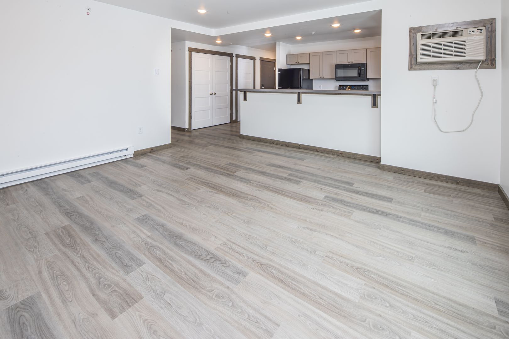 Belgrade Apartment: 1900 Cruiser Lane