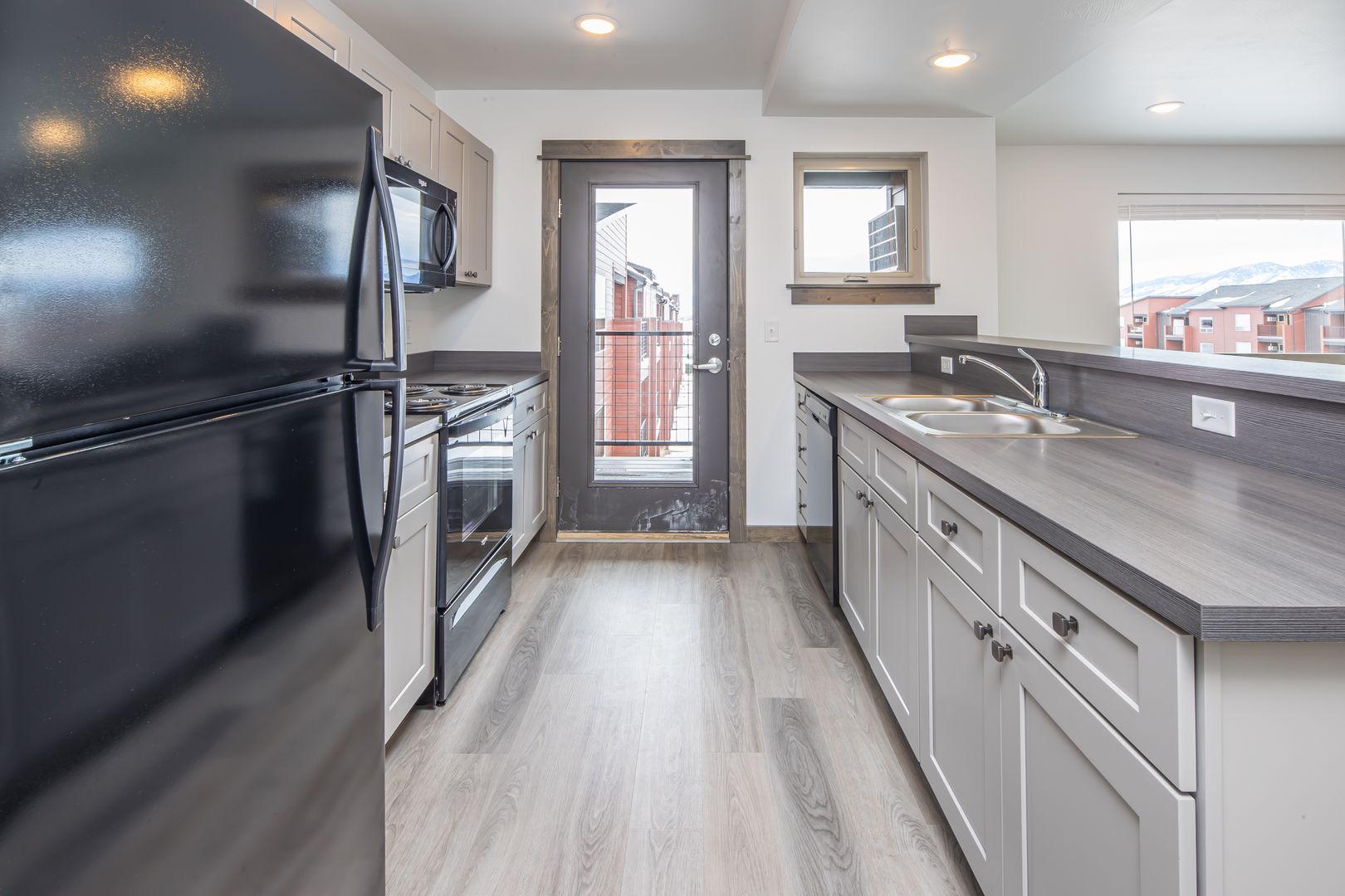 Belgrade Apartment: 1806 Cruiser Lane