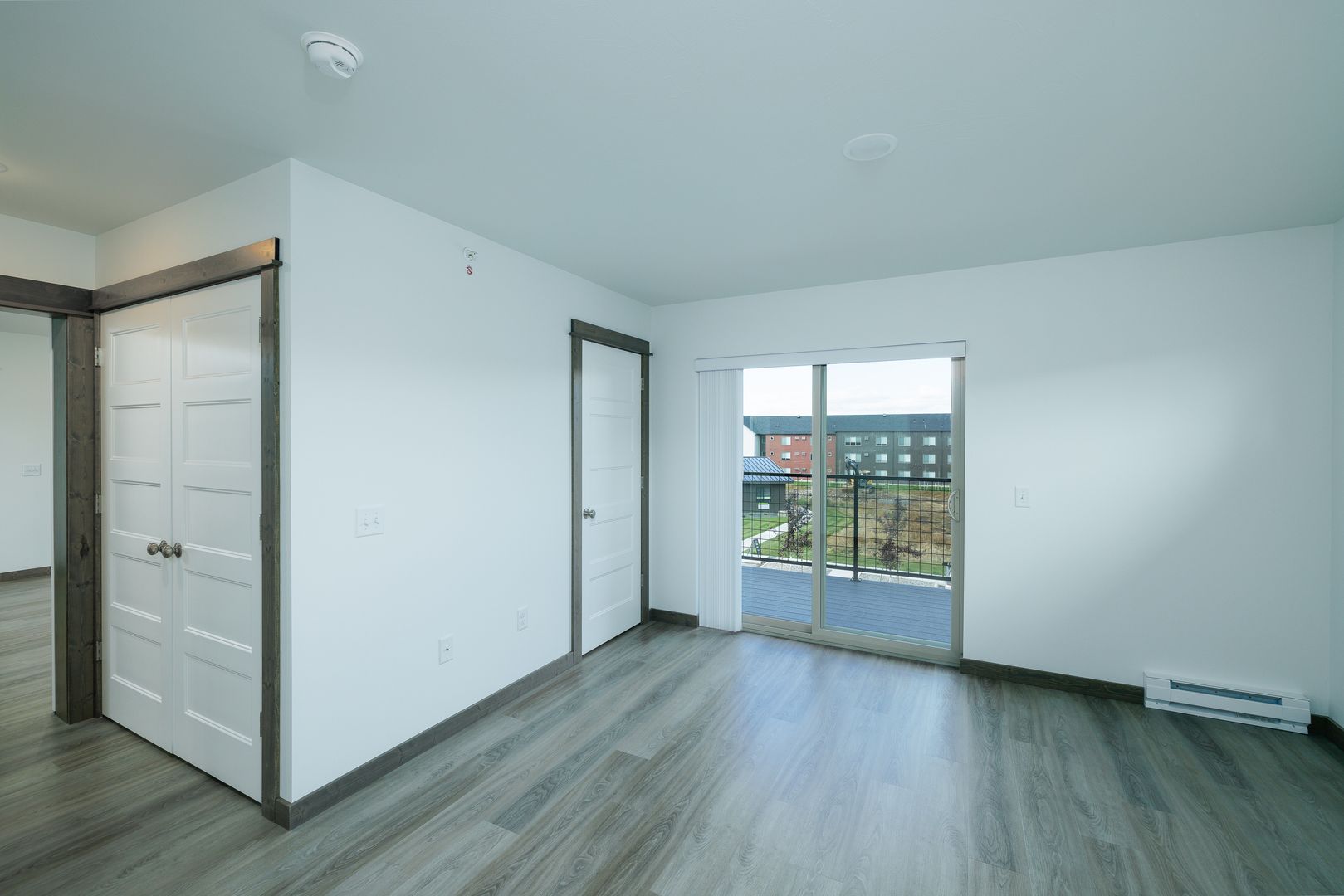 Belgrade Apartment: 1907 Golden West Dr.