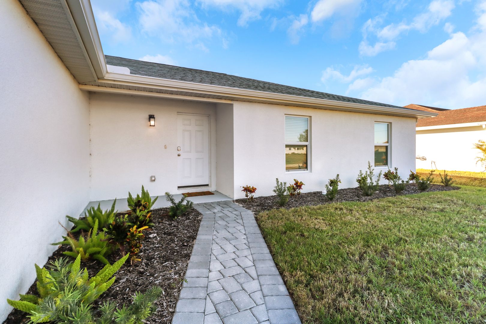 Cape Coral House: 233 NW 22nd Pl