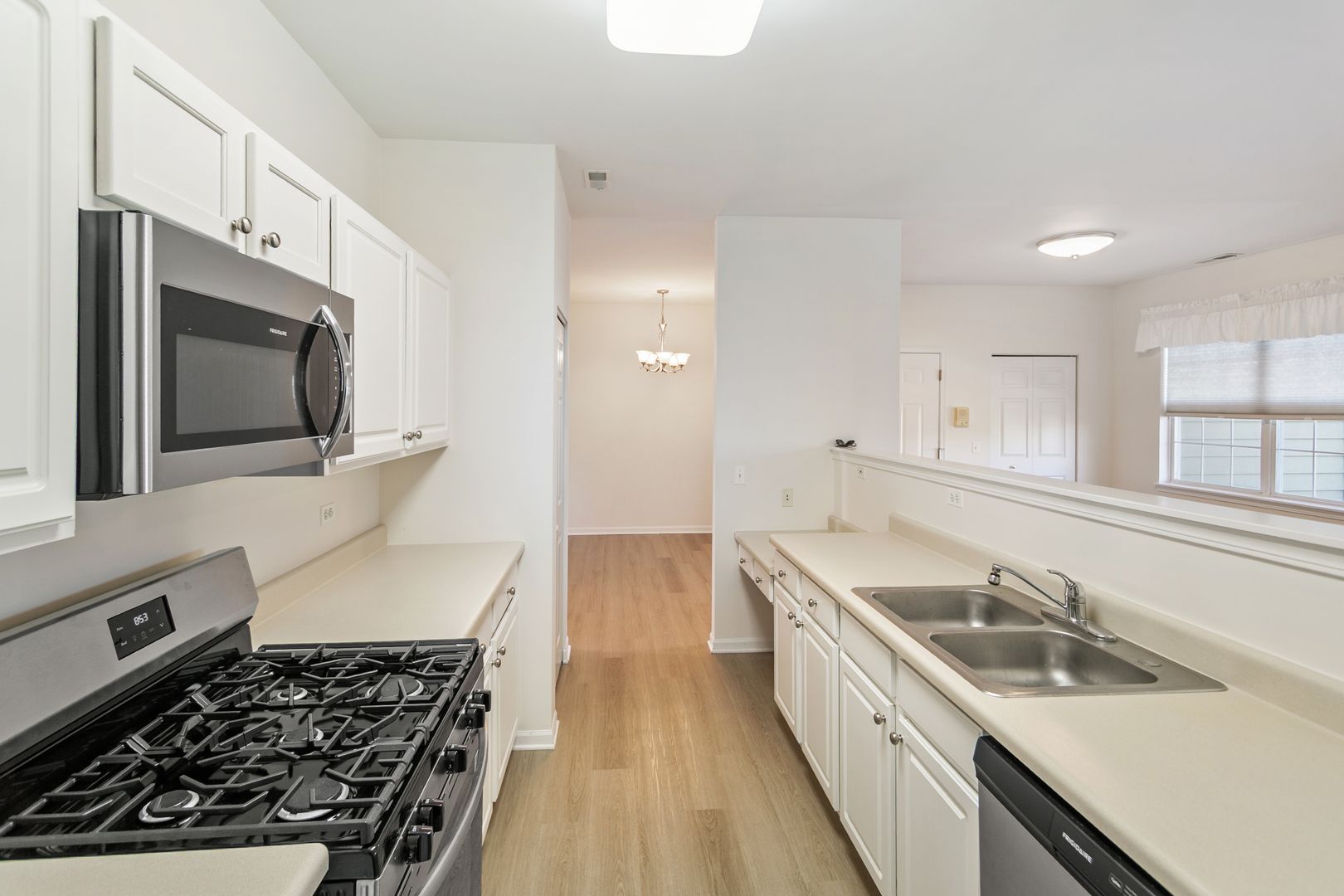 Grayslake Townhome: 1189 Mount Vernon Drive