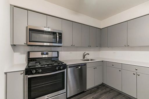 1 Bedroom 1 Bath in Libertyville