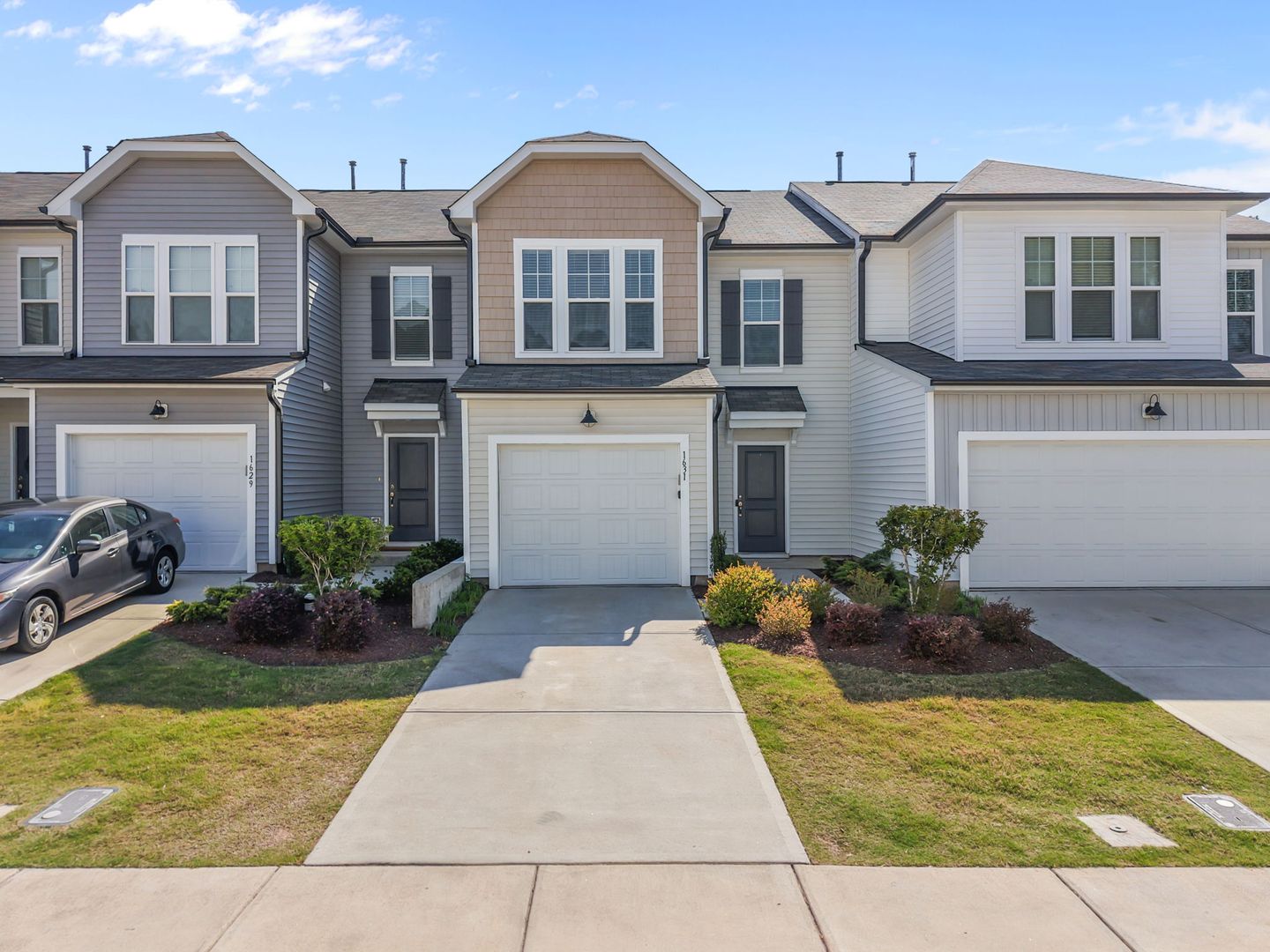 Durham House: 1631 Glacier Drive