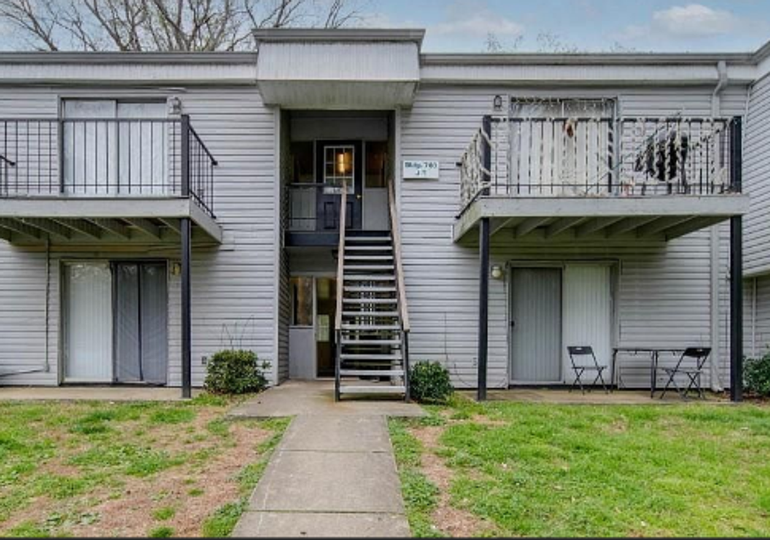 Charlotte House: 702 Farmhurst Dr., Unit N