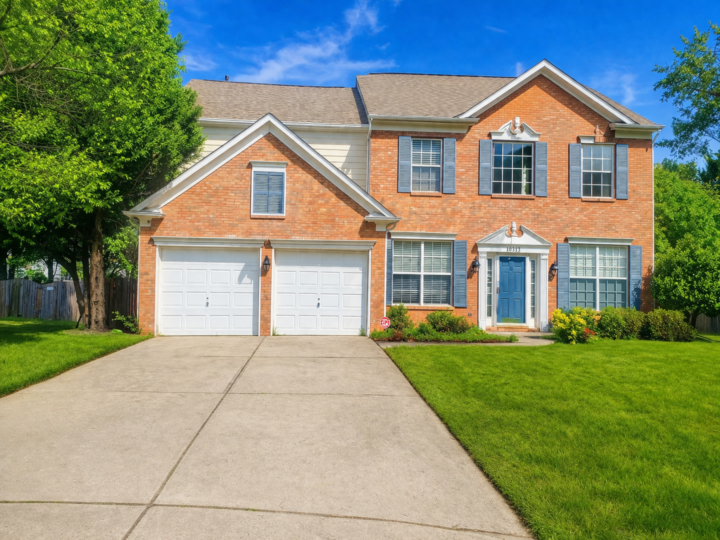 Charlotte House: 10313 Scotch Pine Circle