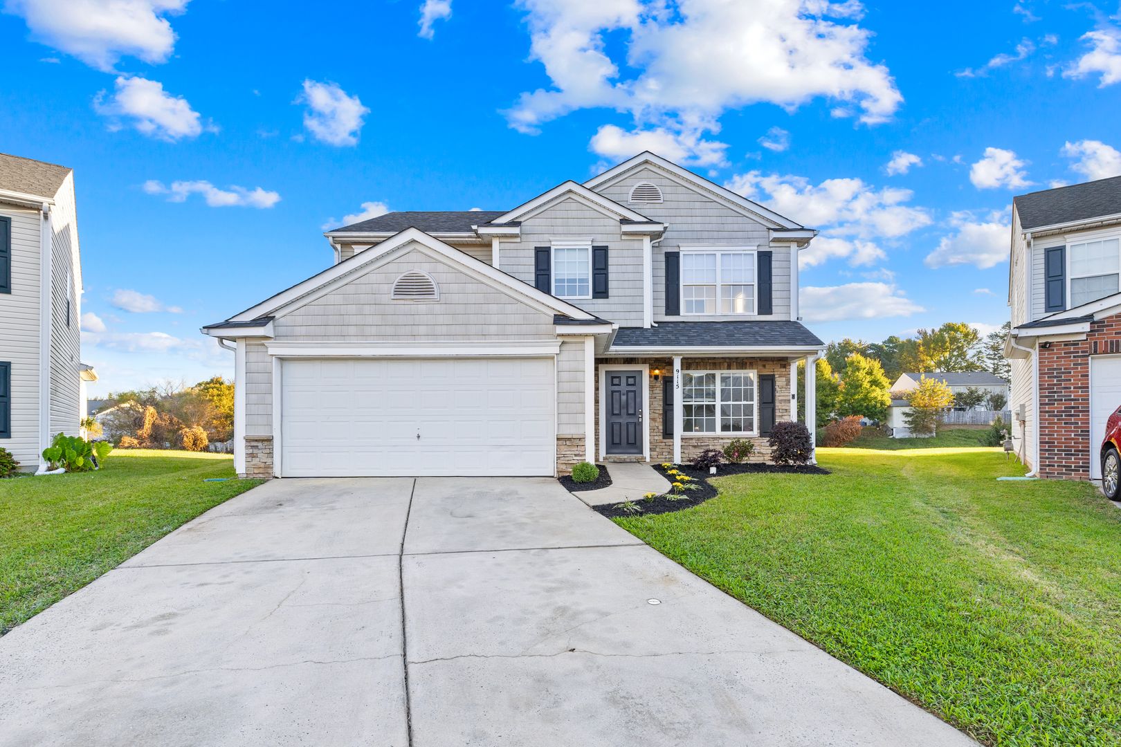 Charlotte House: 9115 Old Ash Ct