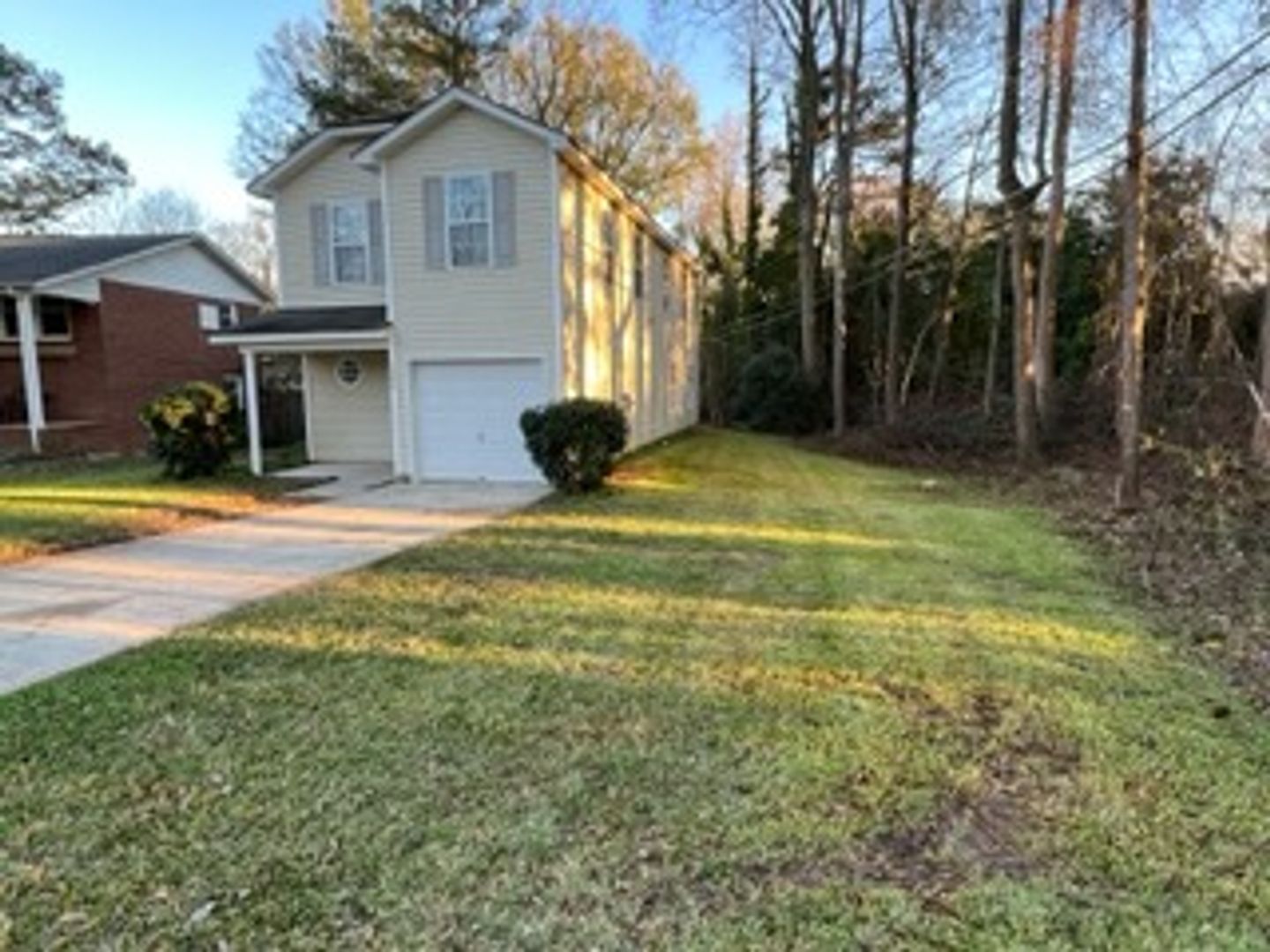 Charlotte House: 5400 Venado St