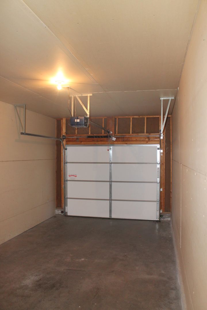 Eau Claire Apartment: 3126 Alf Avenue