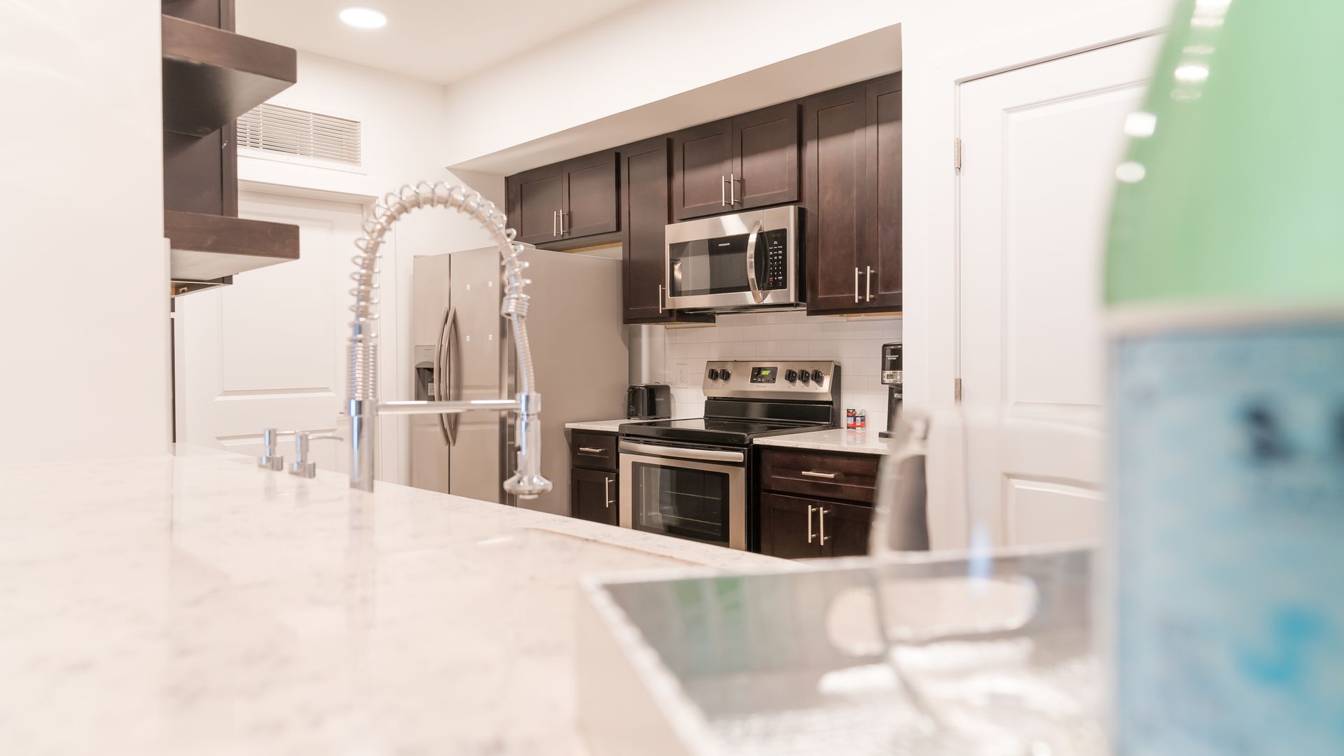 Indianapolis Apartment: 918 Fort Wayne Avenue