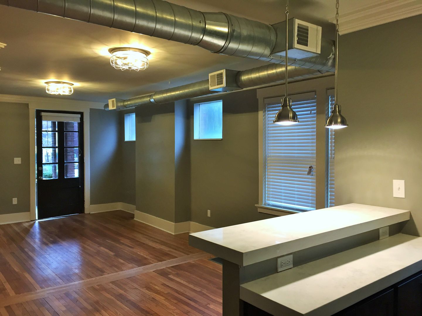 Pittsburgh Apartment: 6333-6335 Bartlett St.