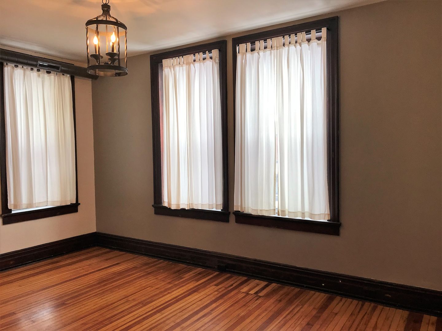 Pittsburgh Apartment: 7033-7035 Meade