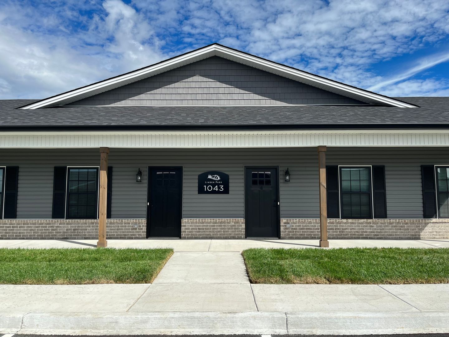 Richmond Apartment: 1000 Golden Leaf Boulevard