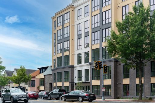 A modern apartment community located along the vibrant Georgia Avenue corridor – photo 1