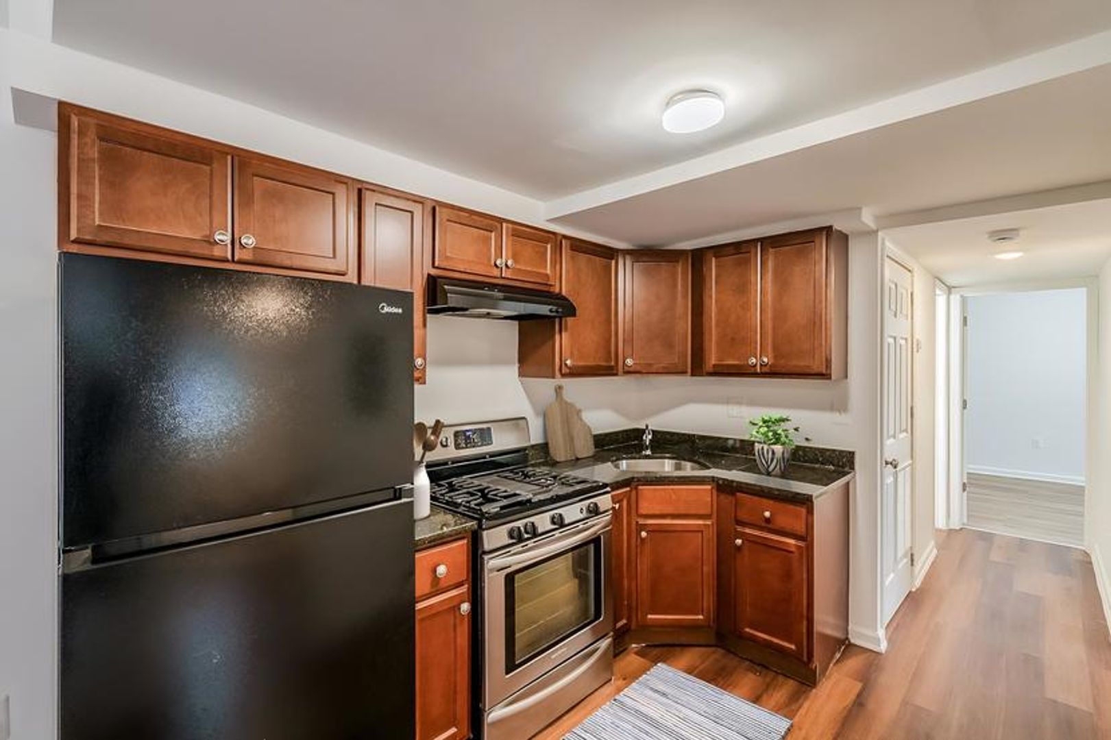 Washington Apartment: 313-15 Anacostia Rd SE