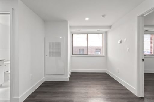 Charming Community on 14th Street NW! – photo 1
