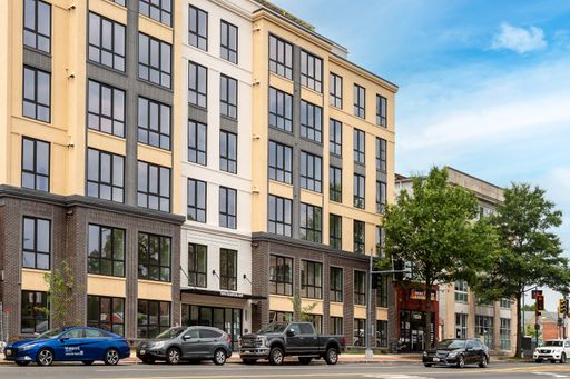 A modern apartment community located along the vibrant Georgia Avenue corridor – photo 1