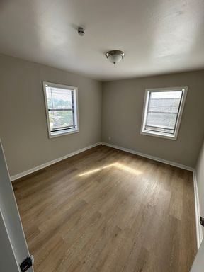 Spacious 2BR Living at Morris Rd SE – photo 1