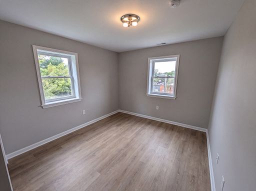 Get the space you deserve: Now leasing on 3rd Street SE – photo 1