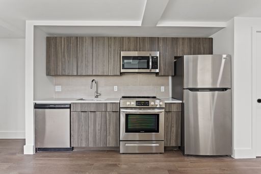 Discover Your Next Chapter at The Doreen — Utilities Included! – photo 1