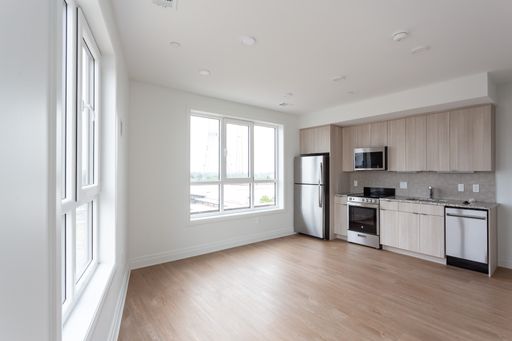 One Month Free! Luxury Living at The Soapstone Starting at an Effective $1,925/Month – photo 1